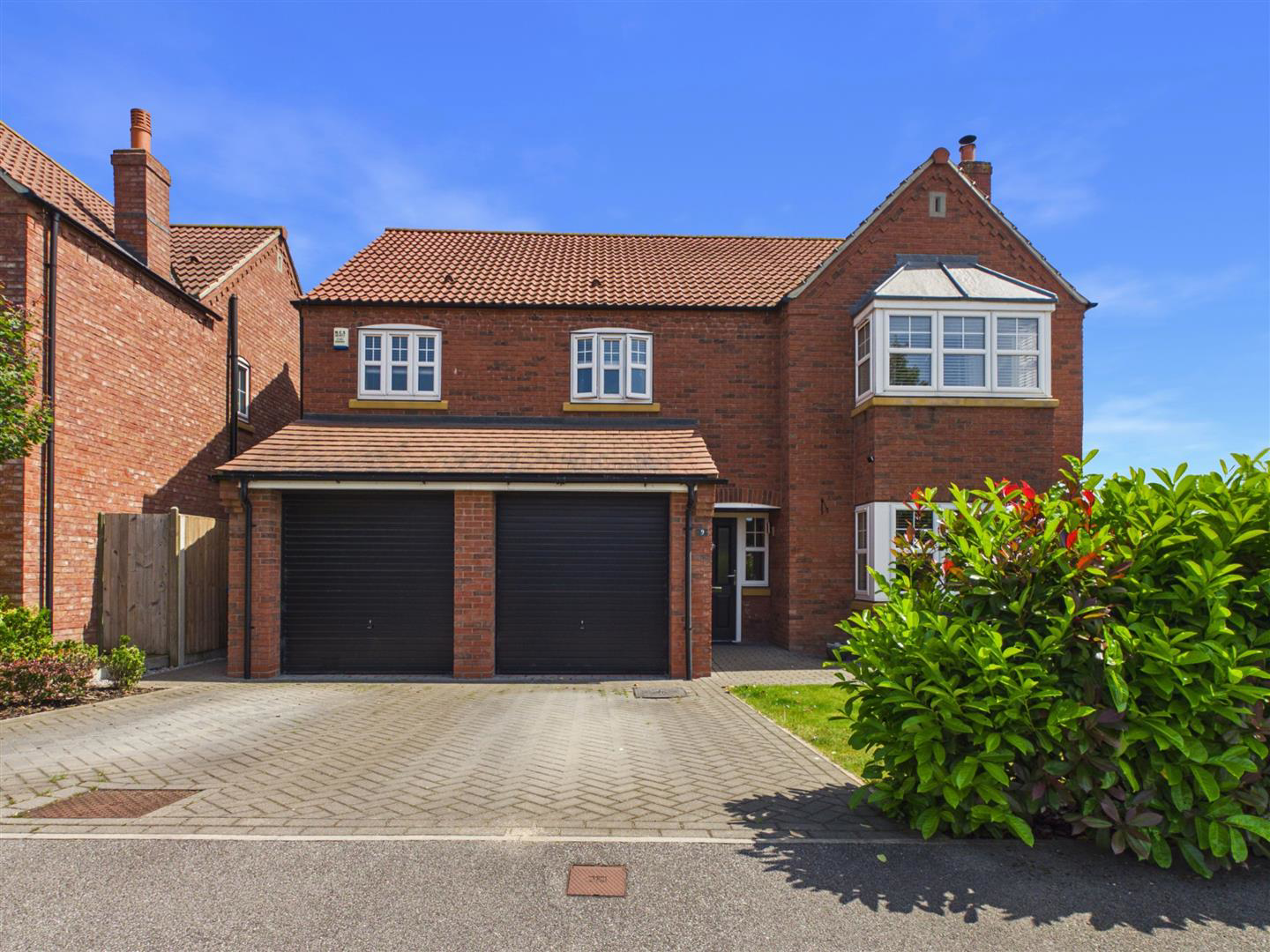 Shaw Avenue, Welton