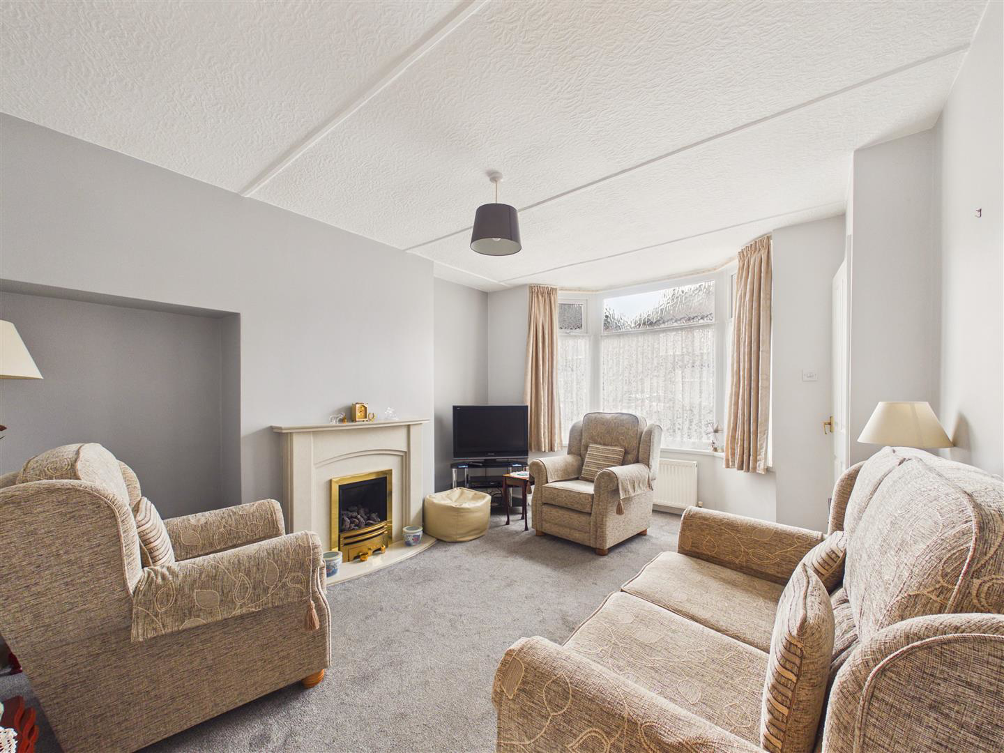 Jill Grove, Hessle, photo 3