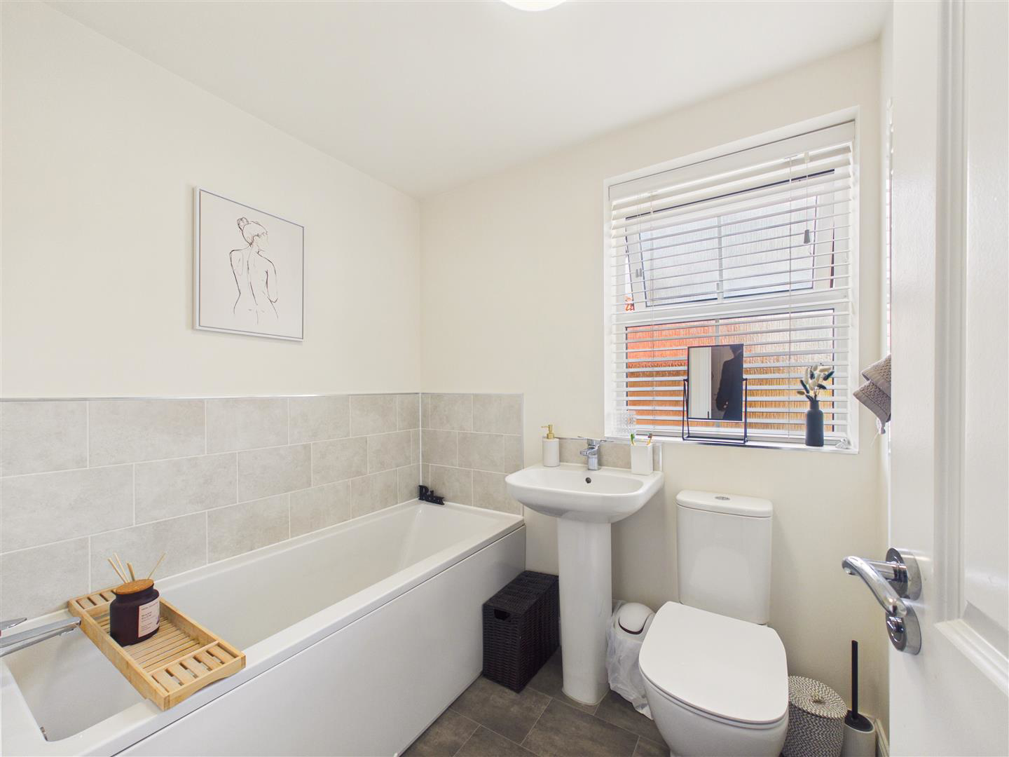 Broad Avenue, Hessle, photo 9