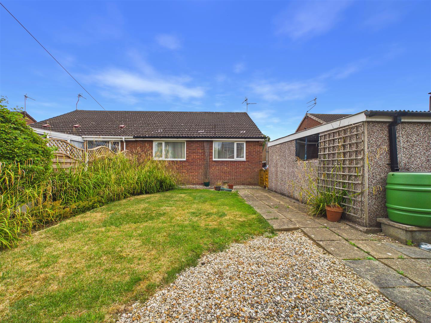 Meadow Lane, Newport, photo 8