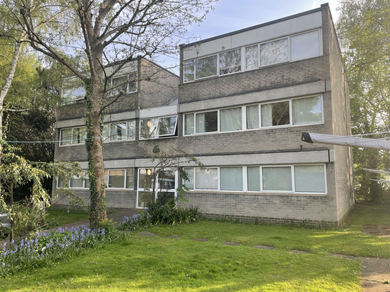 Chessington Road, Surrey, Epsom, KT17 1TR