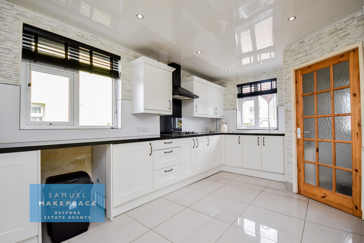 Fifth Avenue, Kidsgrove, Stoke-on-Trent, photo 2