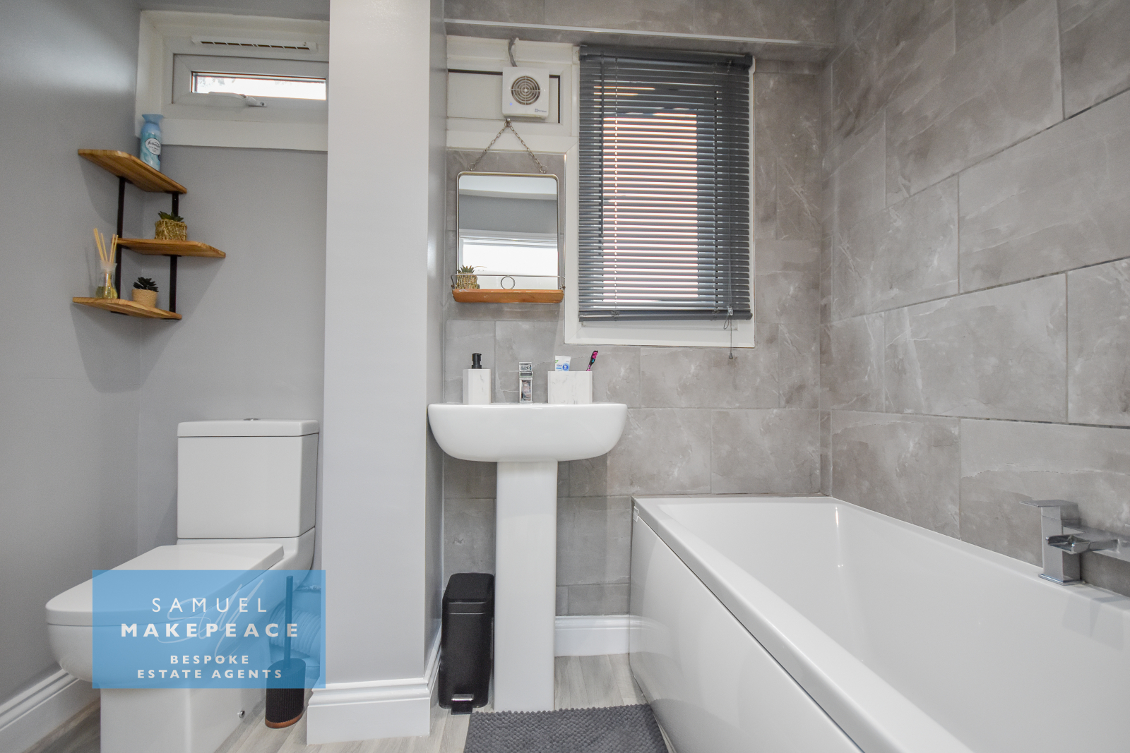 Community Drive, Smallthorne, Stoke-on-Trent, photo 12