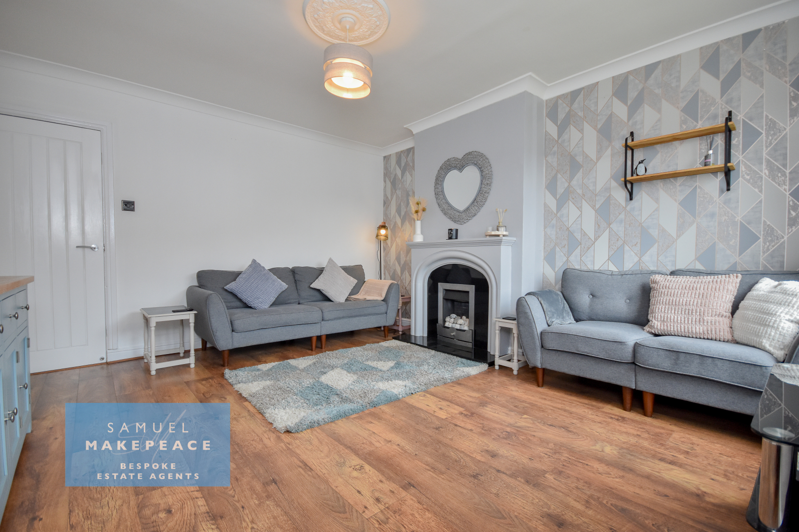 Community Drive, Smallthorne, Stoke-on-Trent, photo 3