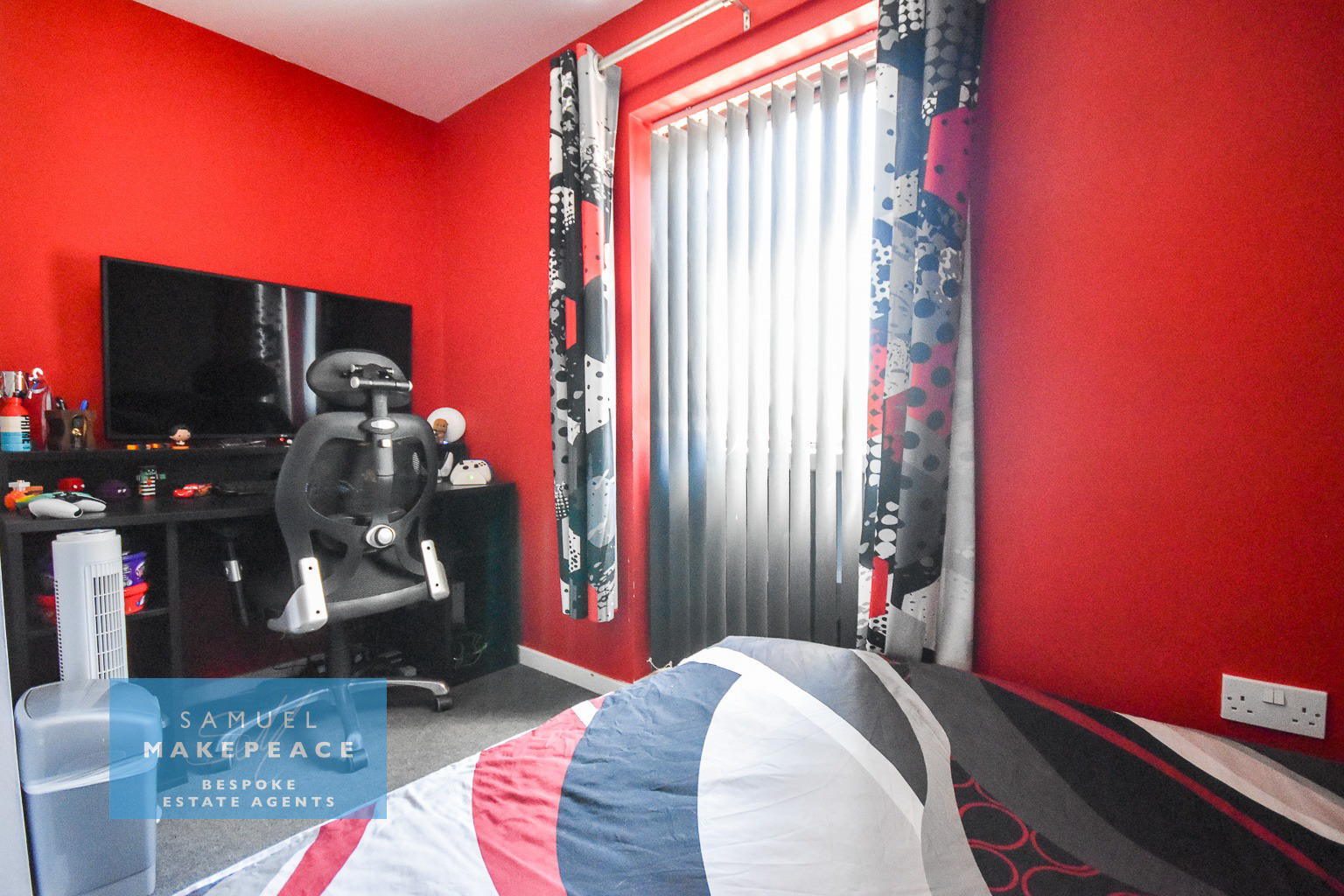 Woodcastle Crescent, Chesterton, Newcastle-Under-Lyme, photo 11