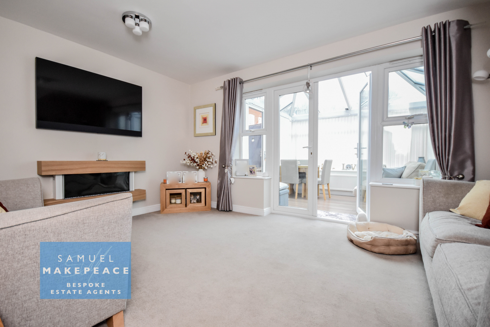 Waters Edge Close, Newcastle-Under-Lyme, photo 2