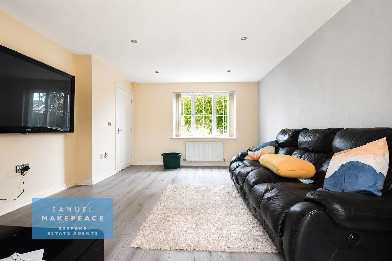 Emerald Way, Milton, Stoke-on-Trent, photo 2