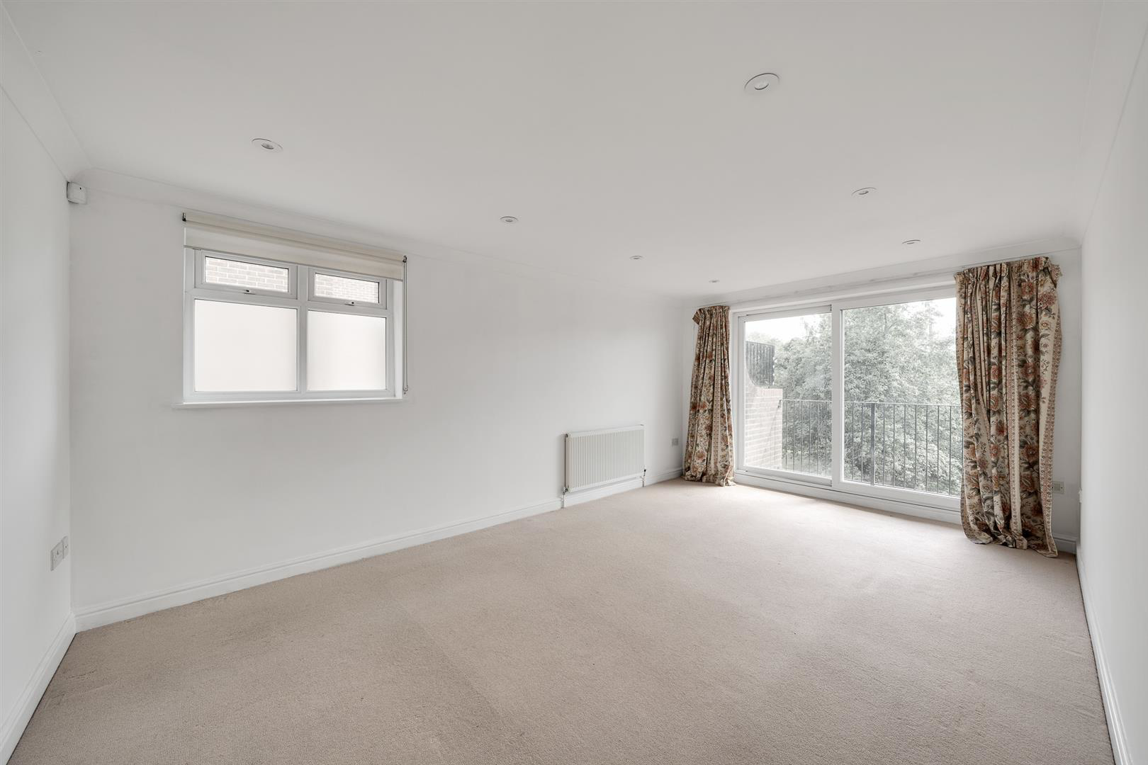 Bromley Road, Beckenham, BR3, photo 2
