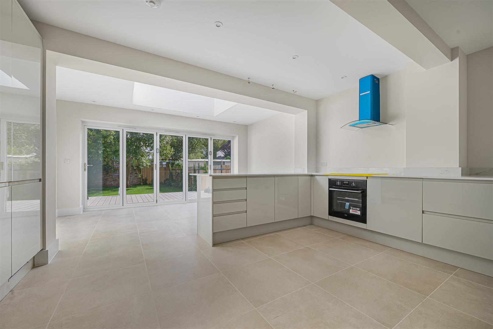 Hayes Wood Avenue, Hayes, BR2, photo 2