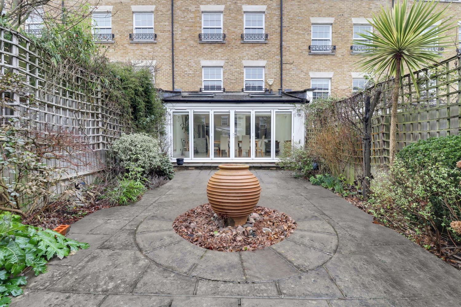 Southlands Drive, photo 16