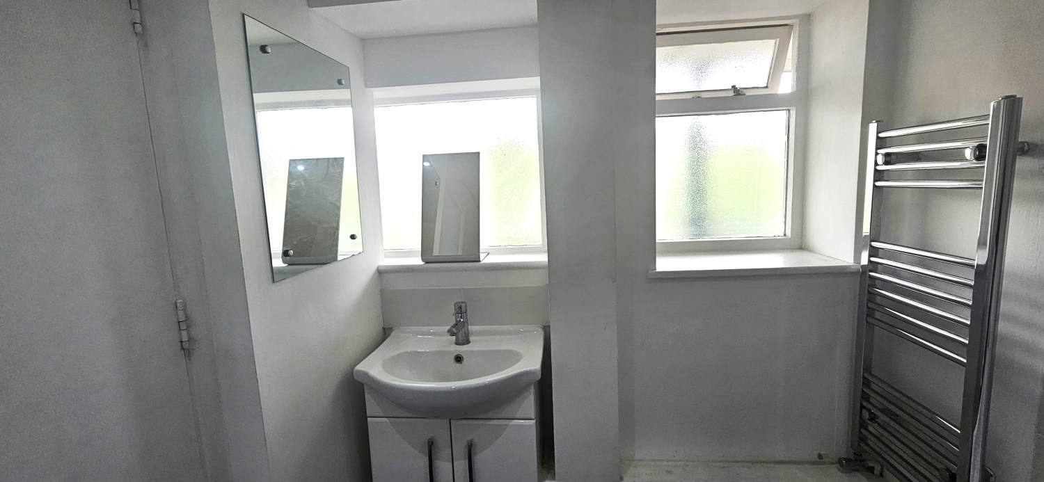 Chancery House Tolworth Close, Surbiton, Surrey, KT6, photo 7