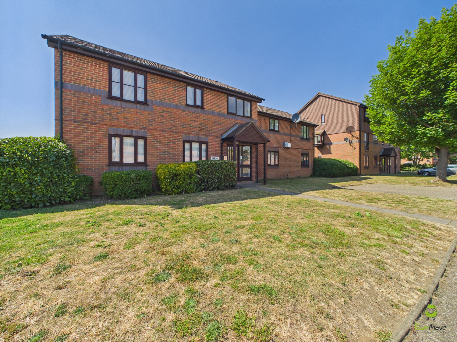 Woodfall Drive Crayford, Crayford, Dartford, Kent, DA1