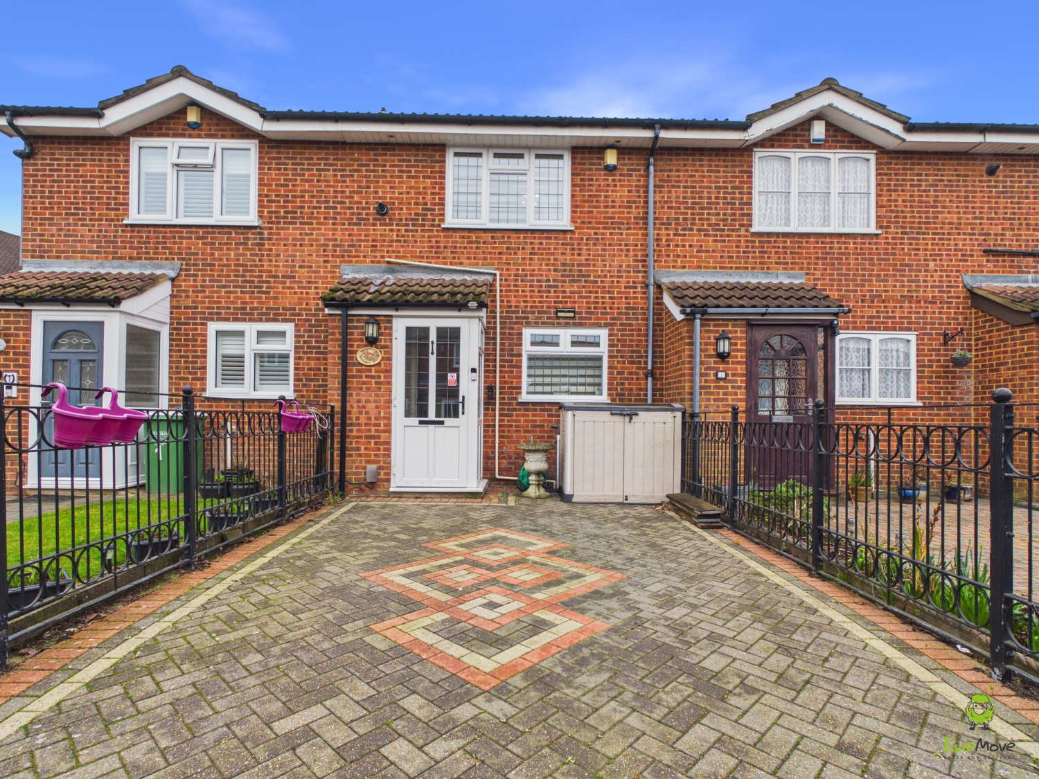 Fox Hollow Drive, Bexleyheath, Kent, DA7