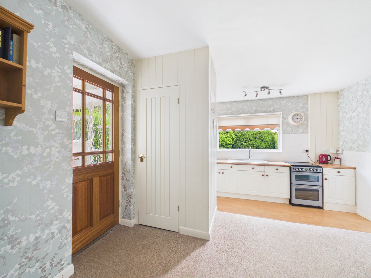 1 Springfield Crescent, Kibworth, Leicester, photo 9