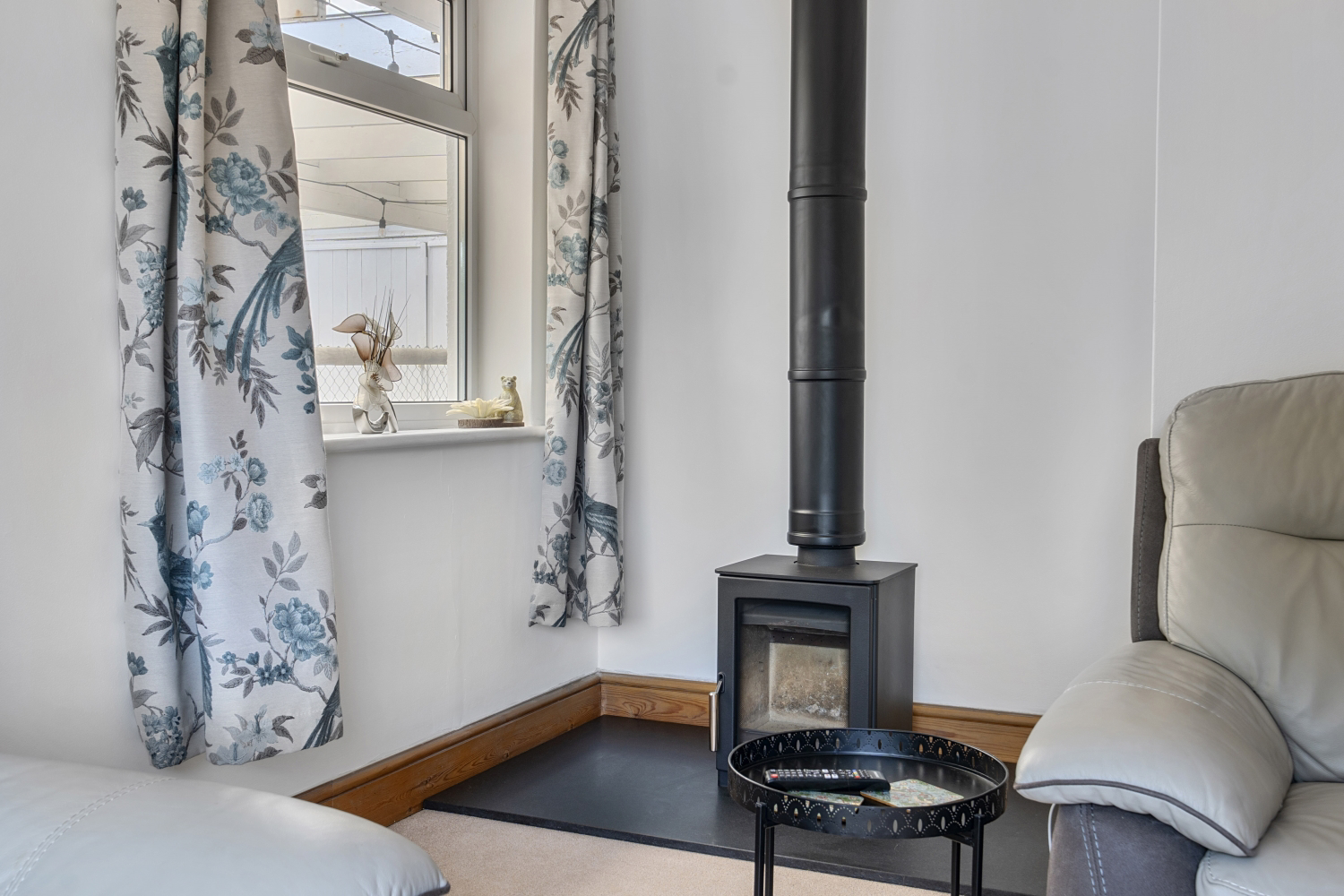 Minter Avenue, Densole, Folkestone, Kent, CT18, photo 3