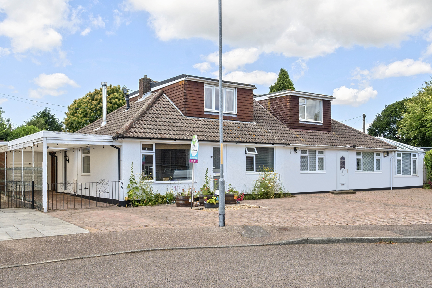 Minter Avenue, Densole, Folkestone, Kent, CT18