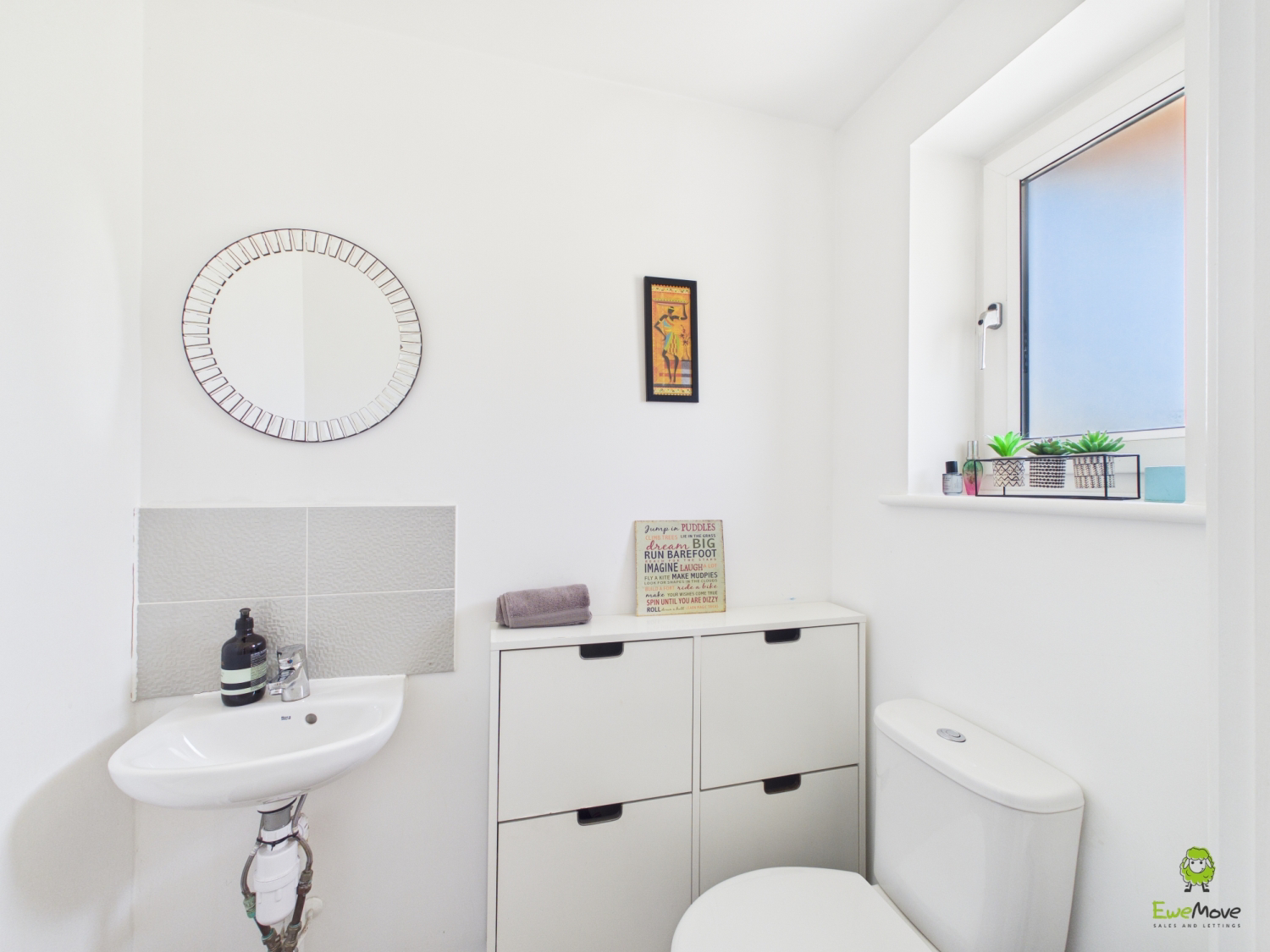  Presented by Nicoleta at EweMove Bexleyheath and Dartford
Boroughs
