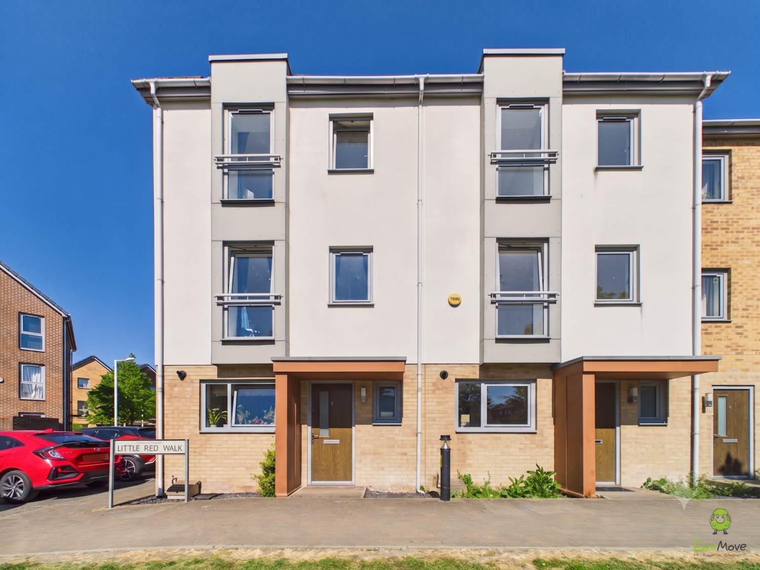 Presented by Nicoleta at EweMove Bexleyheath and Dartford
Boroughs