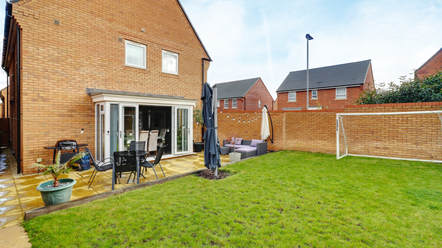 Mackintosh Drive, Earls Barton, Northampton, Northamptonshire, NN6, photo 21