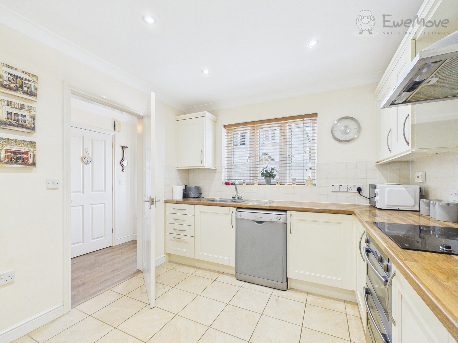 WOODLAND CLOSE, BAMPTON, TIVERTON, DEVON, EX16, photo 6
