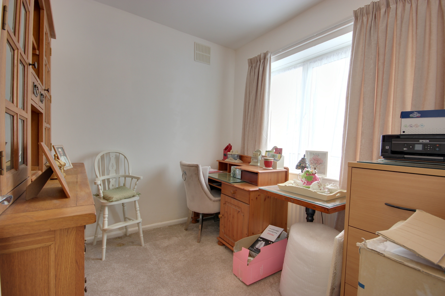 4 Coachman Close, Beverley, photo 11