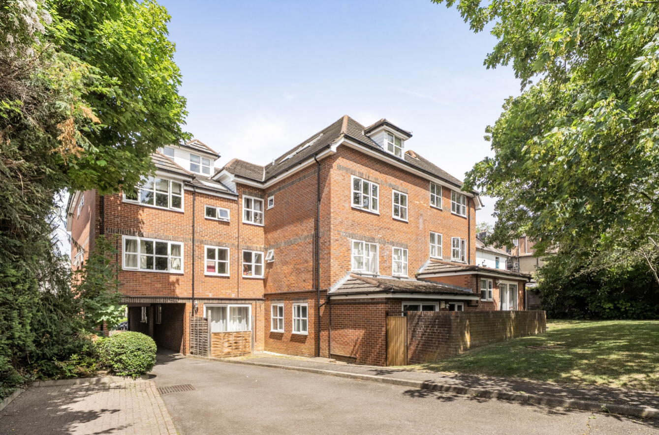 Ashdown Court, 30 Cedar Road, Sutton, Surrey, SM2, photo 10