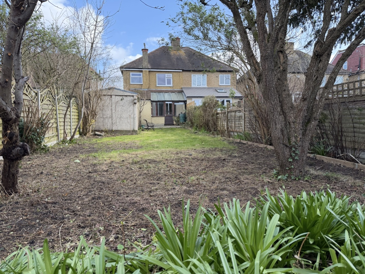 SUNNINGDALE ROAD, CHEAM, SUTTON, SM1, photo 3
