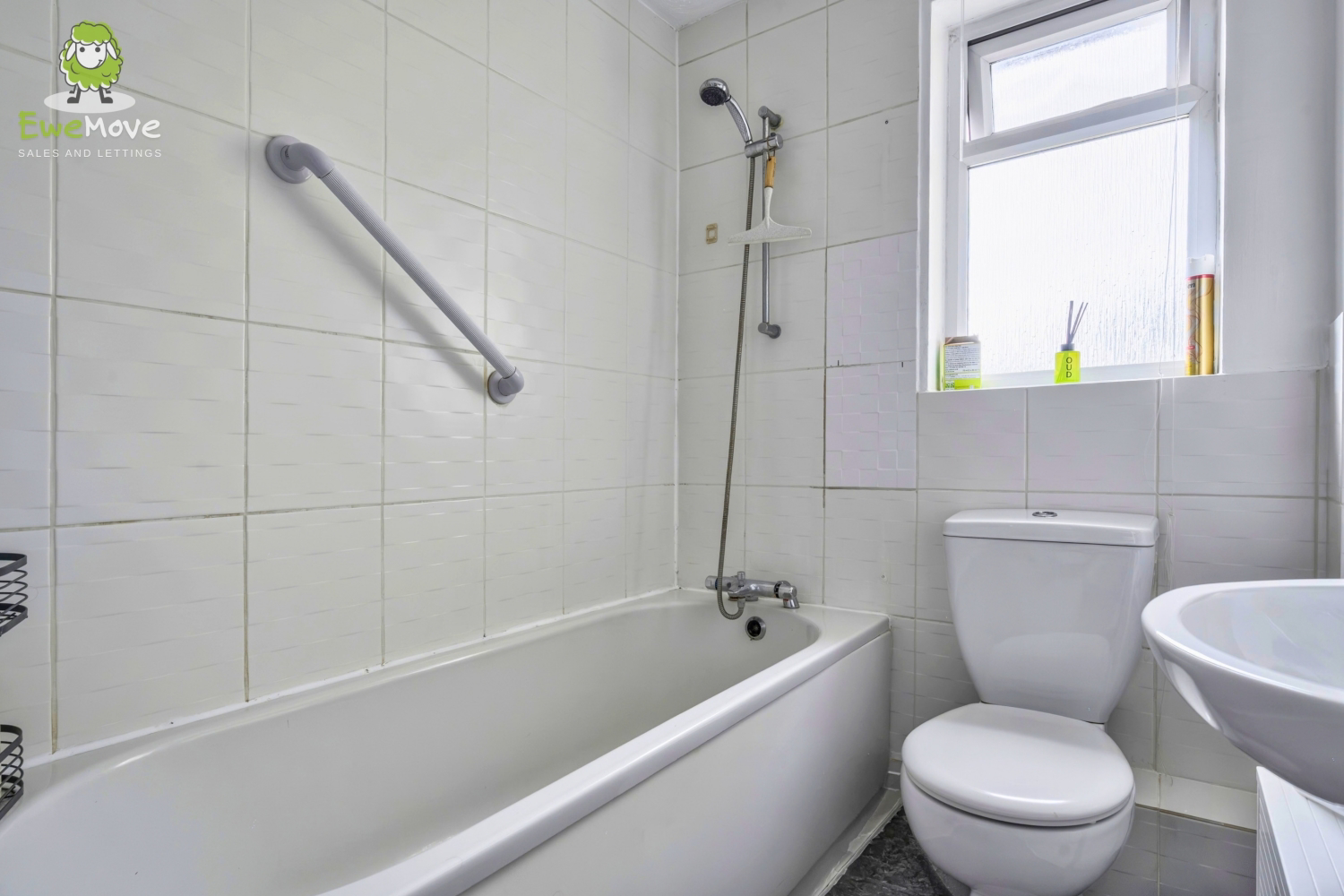 Cloudberry Road, SN25 | 2 Bedroom house, with driveway parking, photo 8