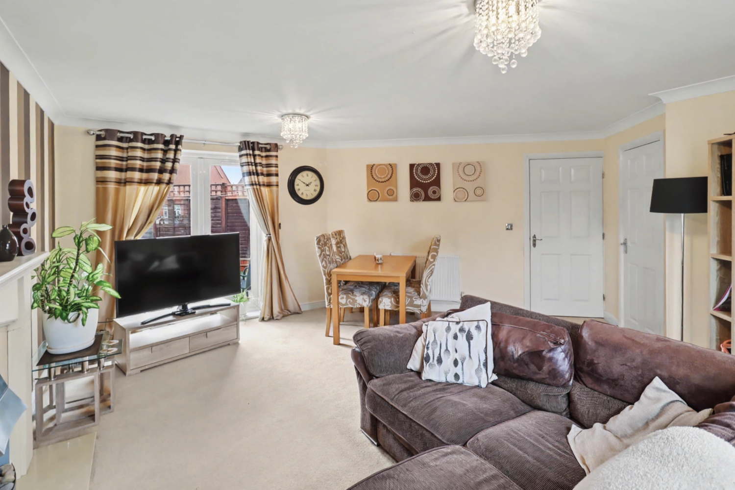 ARLISTON DRIVE, WOODVILLE, SWADLINCOTE, DERBYSHIRE, DE11, photo 6