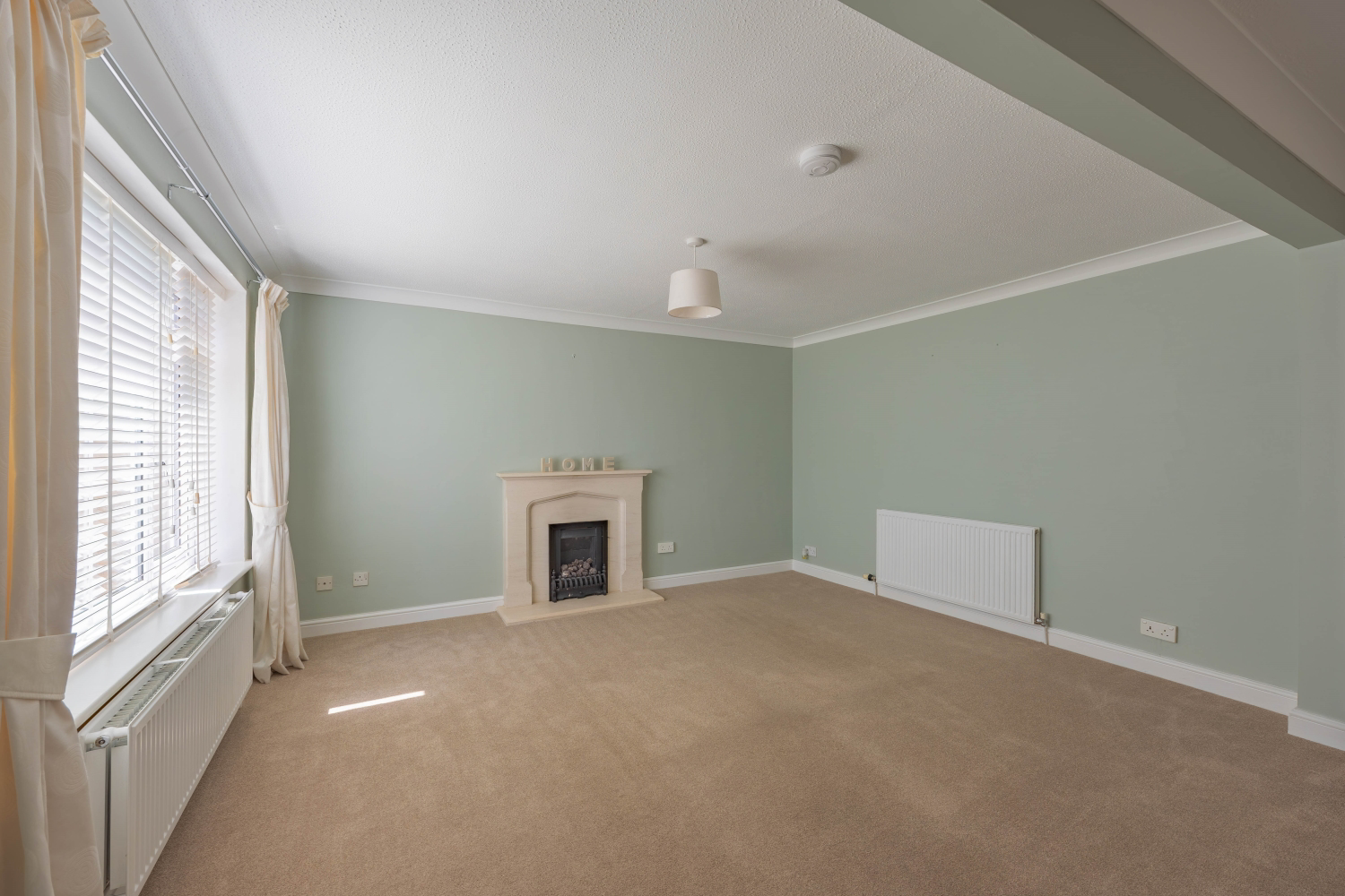 47 Four Acre Mead, Bishops Lydeard, Taunton, photo 2