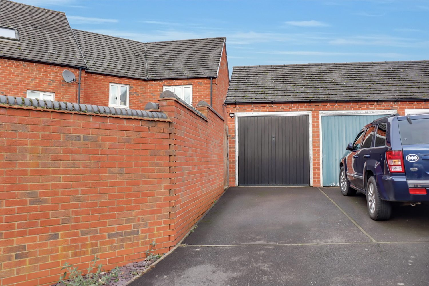 ARLISTON DRIVE, WOODVILLE, SWADLINCOTE, DERBYSHIRE, DE11, photo 2