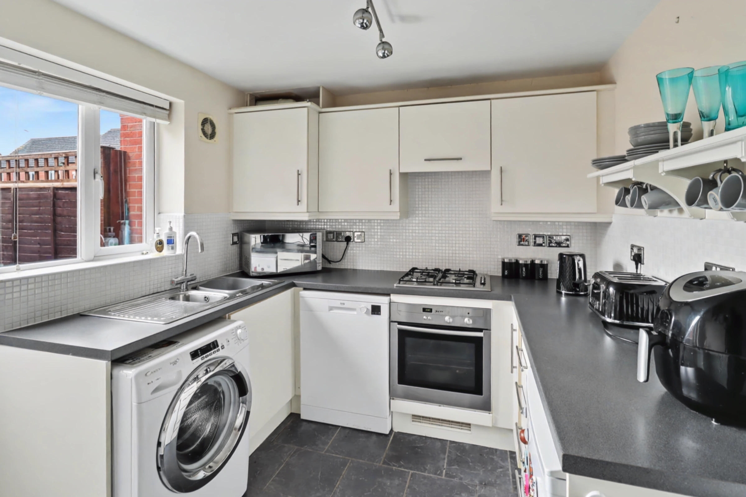 ARLISTON DRIVE, WOODVILLE, SWADLINCOTE, DERBYSHIRE, DE11, photo 7