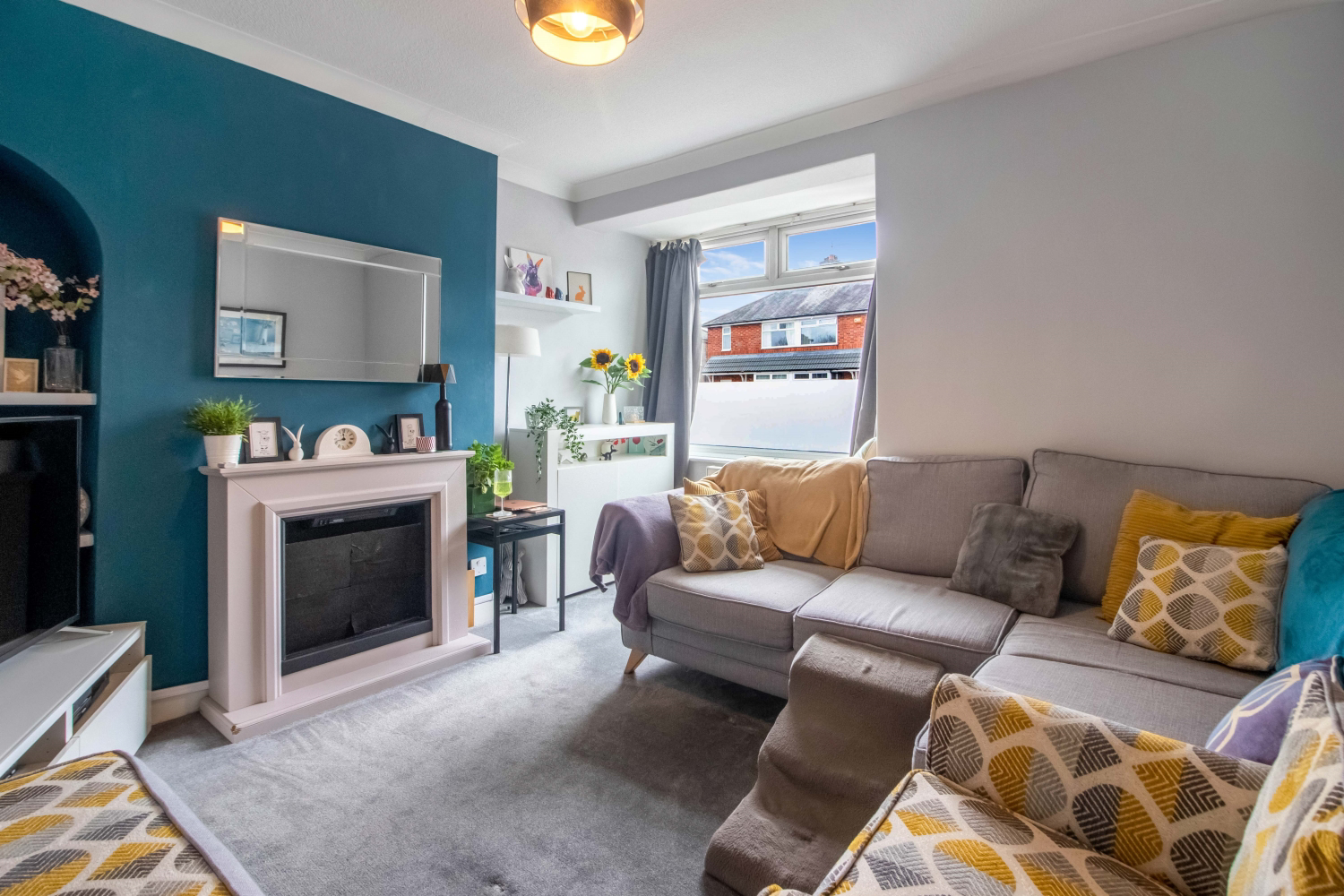 Hall Drive, Beeston, Nottingham, Nottinghamshire, NG9, photo 2