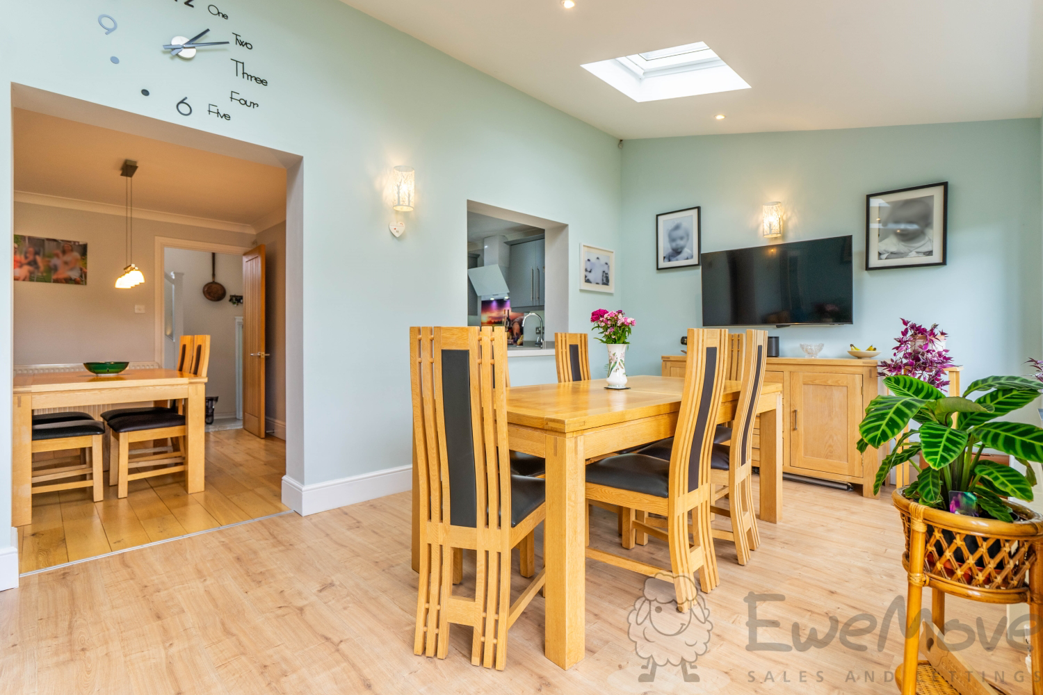 Family-Dining Room