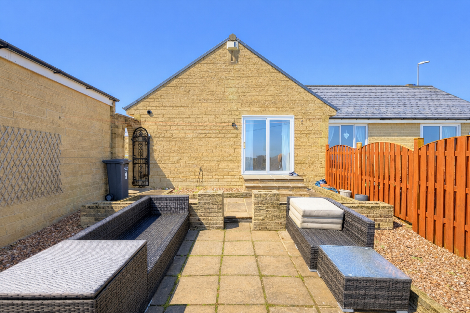 BADGER HILL, BRIGHOUSE, WEST YORKSHIRE, HD6, photo 17
