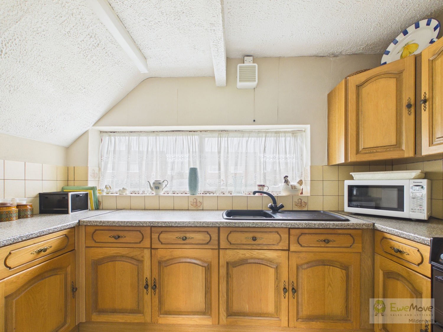 Burrell Crescent, Barton Mills, photo 6