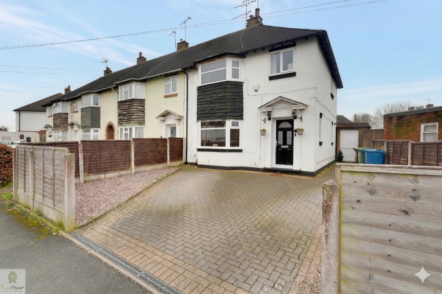 3 Hawksmoor Road, Stafford, photo 3