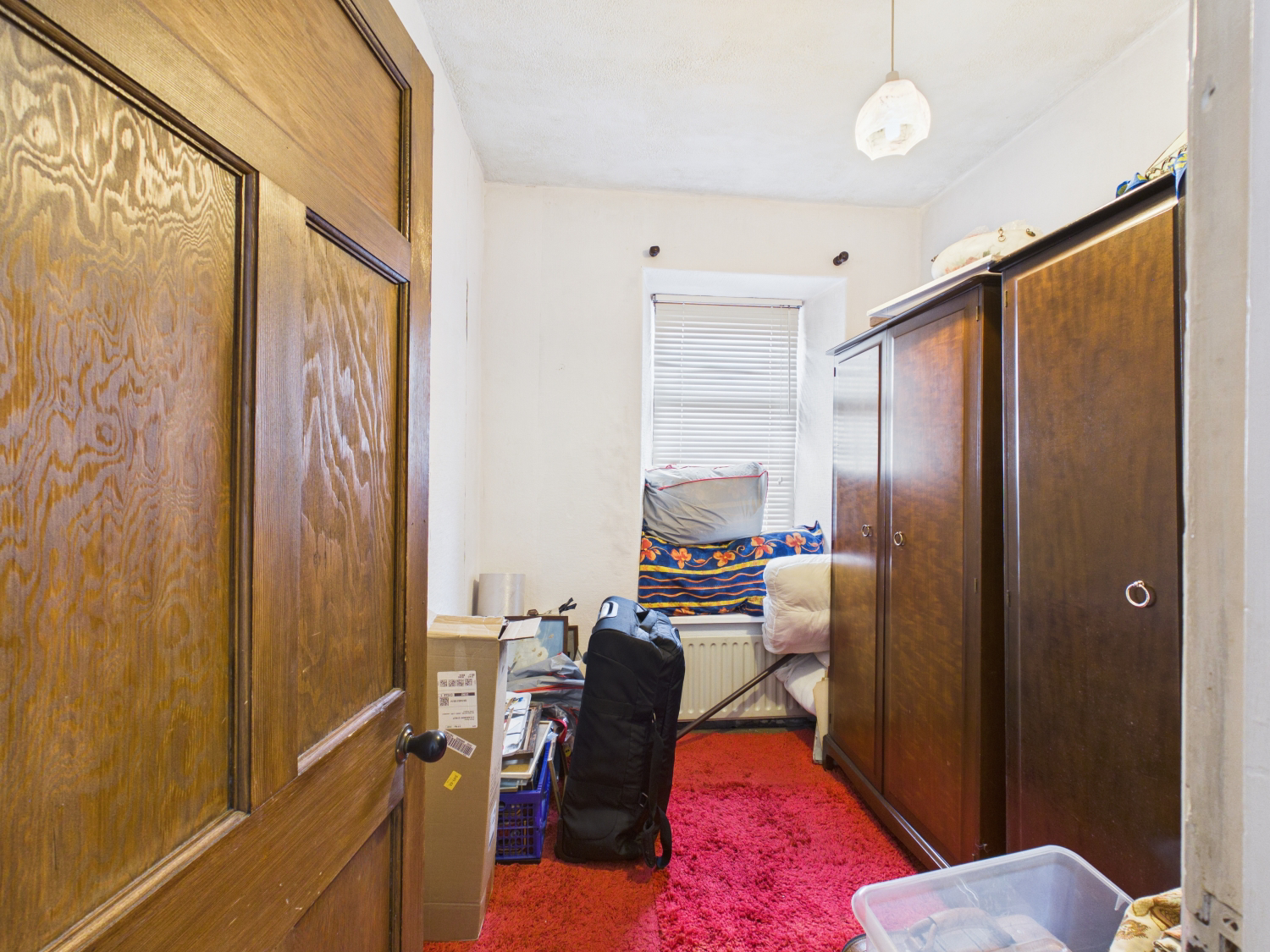 CAM03729G0-PR0259-STILL013