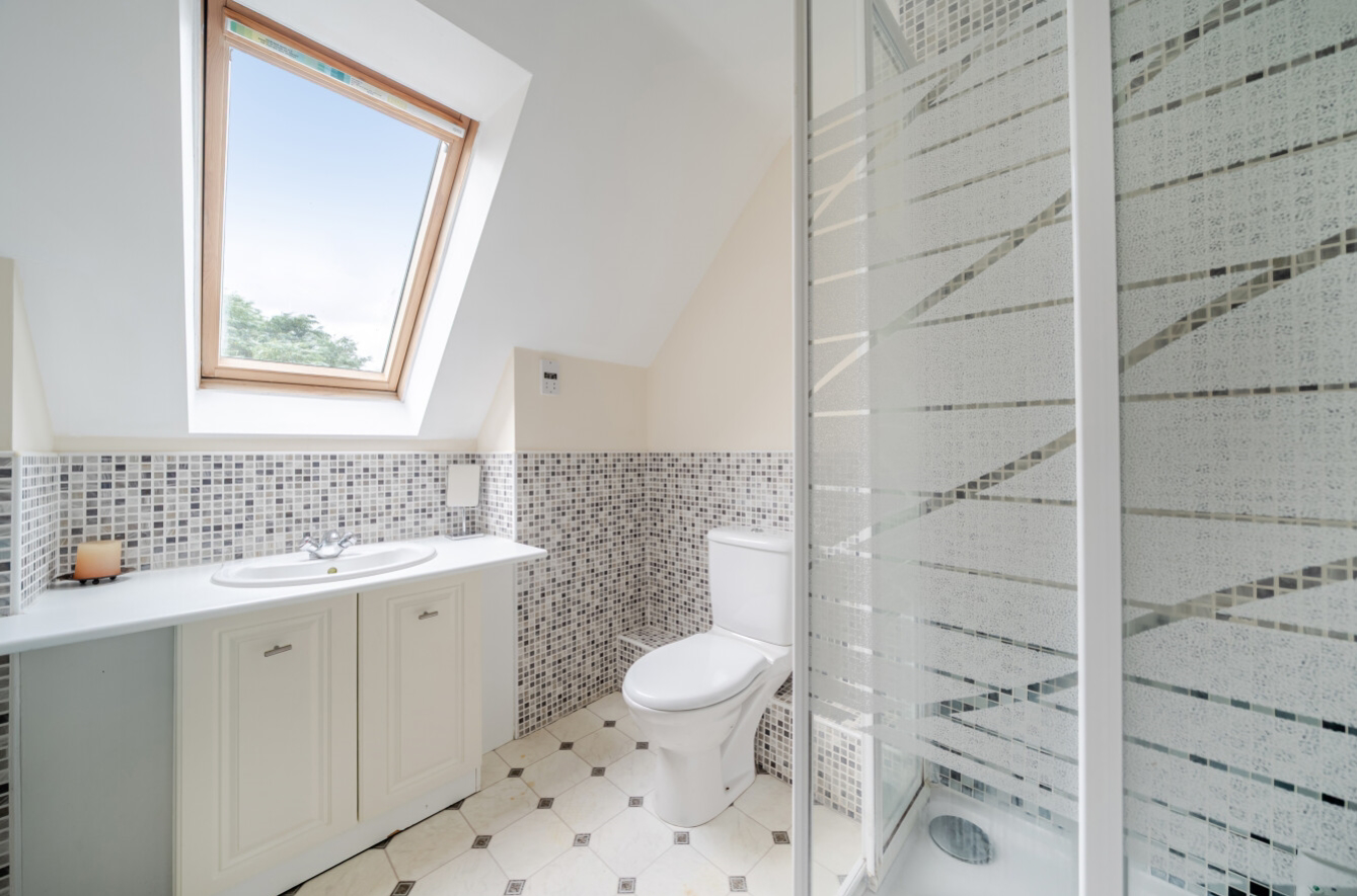 EweMove Harrogate Bedroom Three En Suite