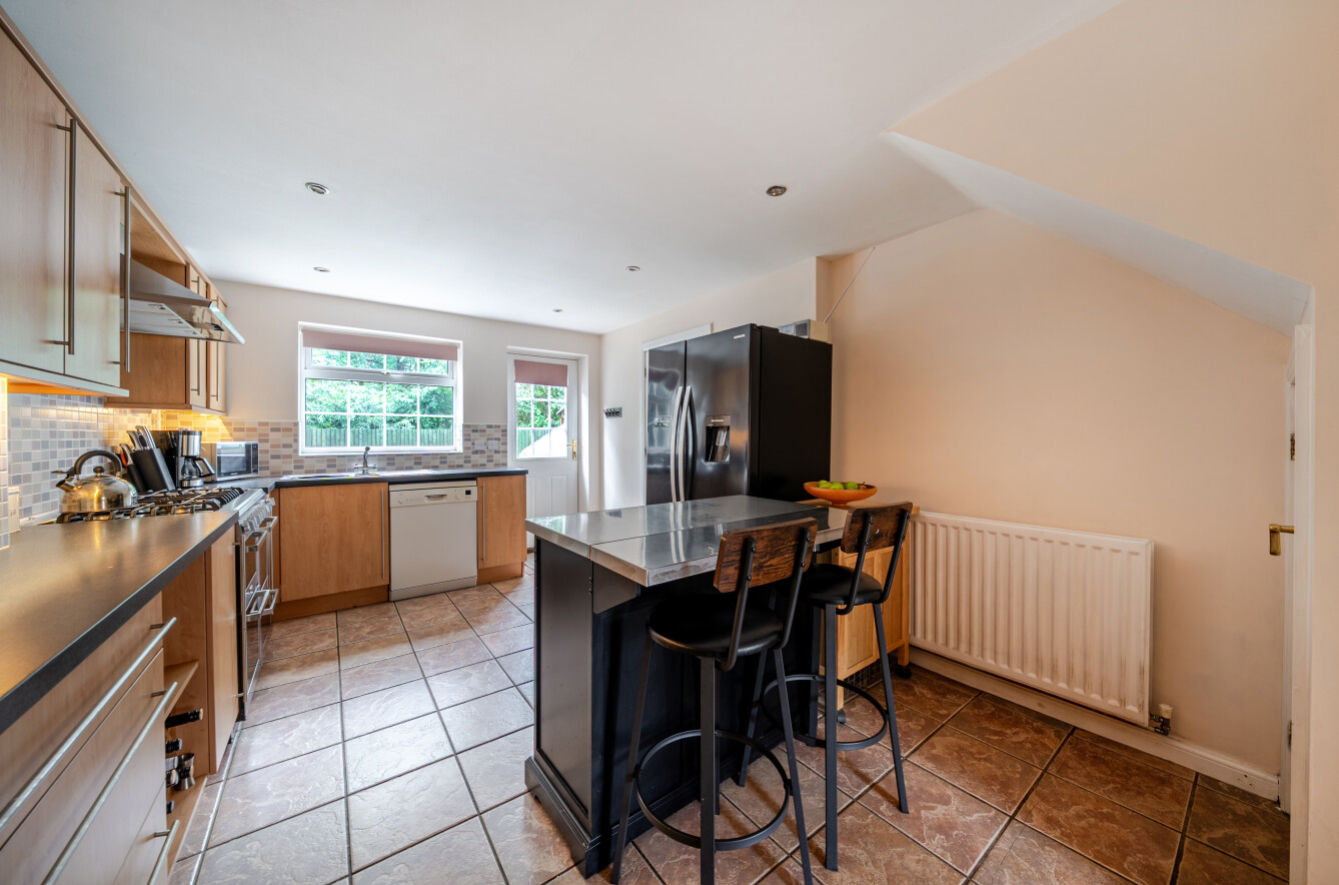 EweMove Harrogate Kitchen