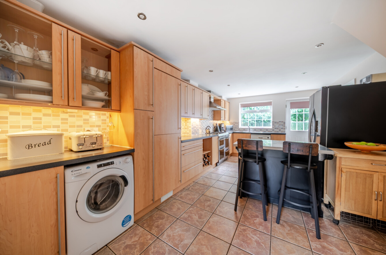 EweMove Harrogate Kitchen