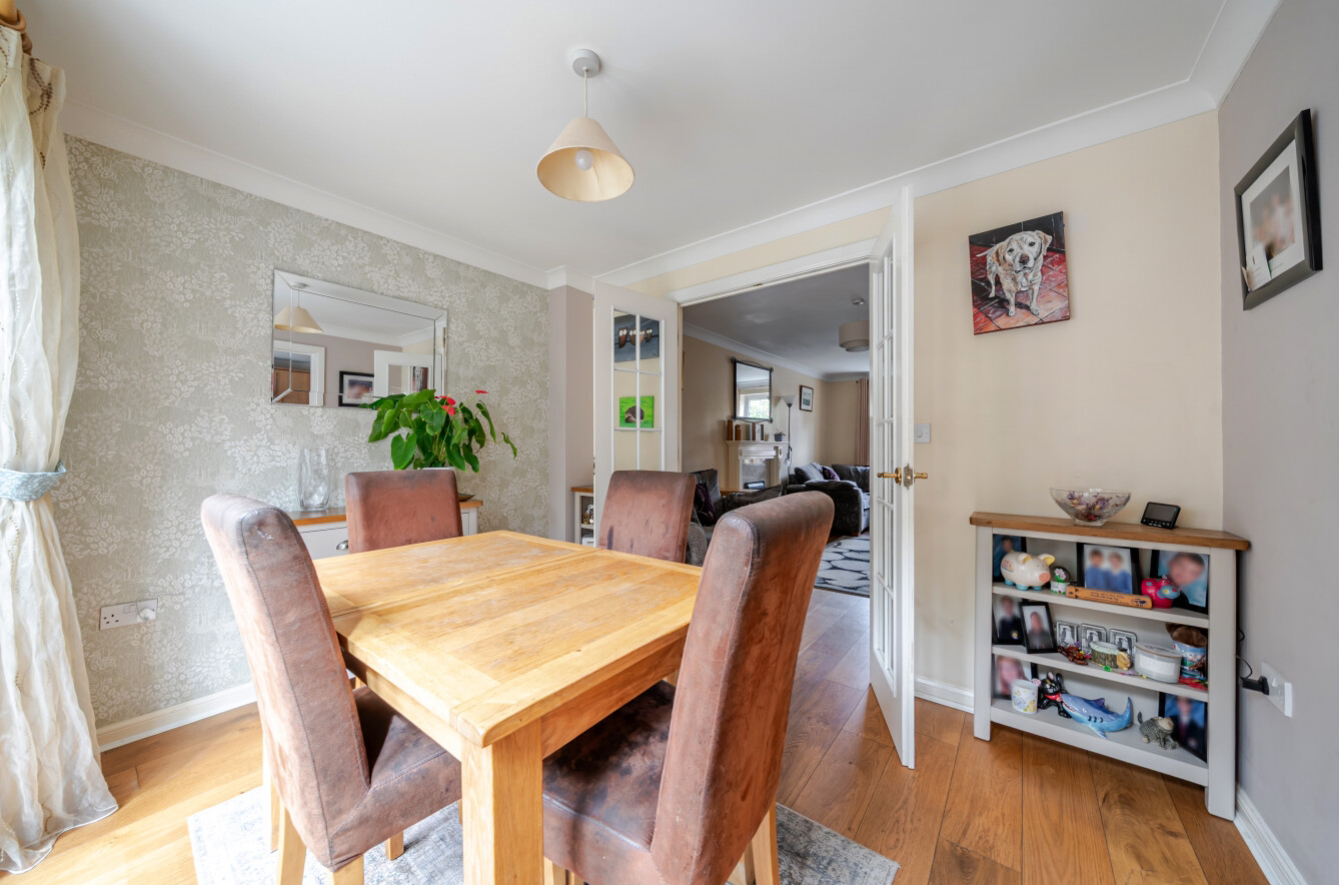 EweMove Harrogate Dining Room