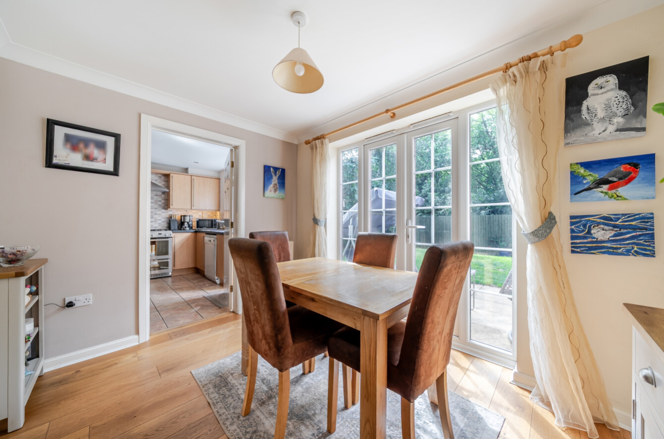 EweMove Harrogate Dining Room