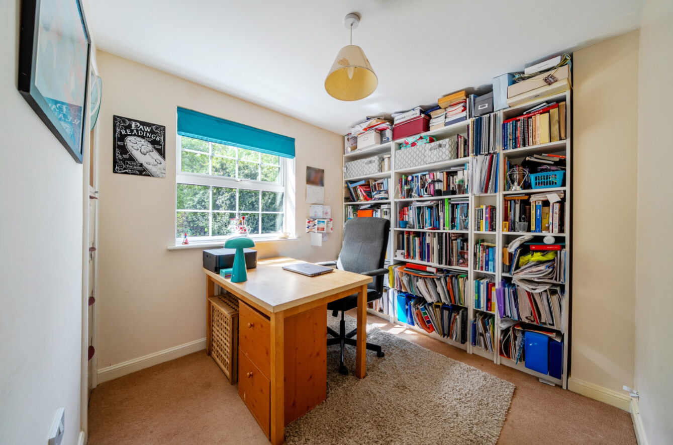 EweMove Harrogate Study or Bed Five