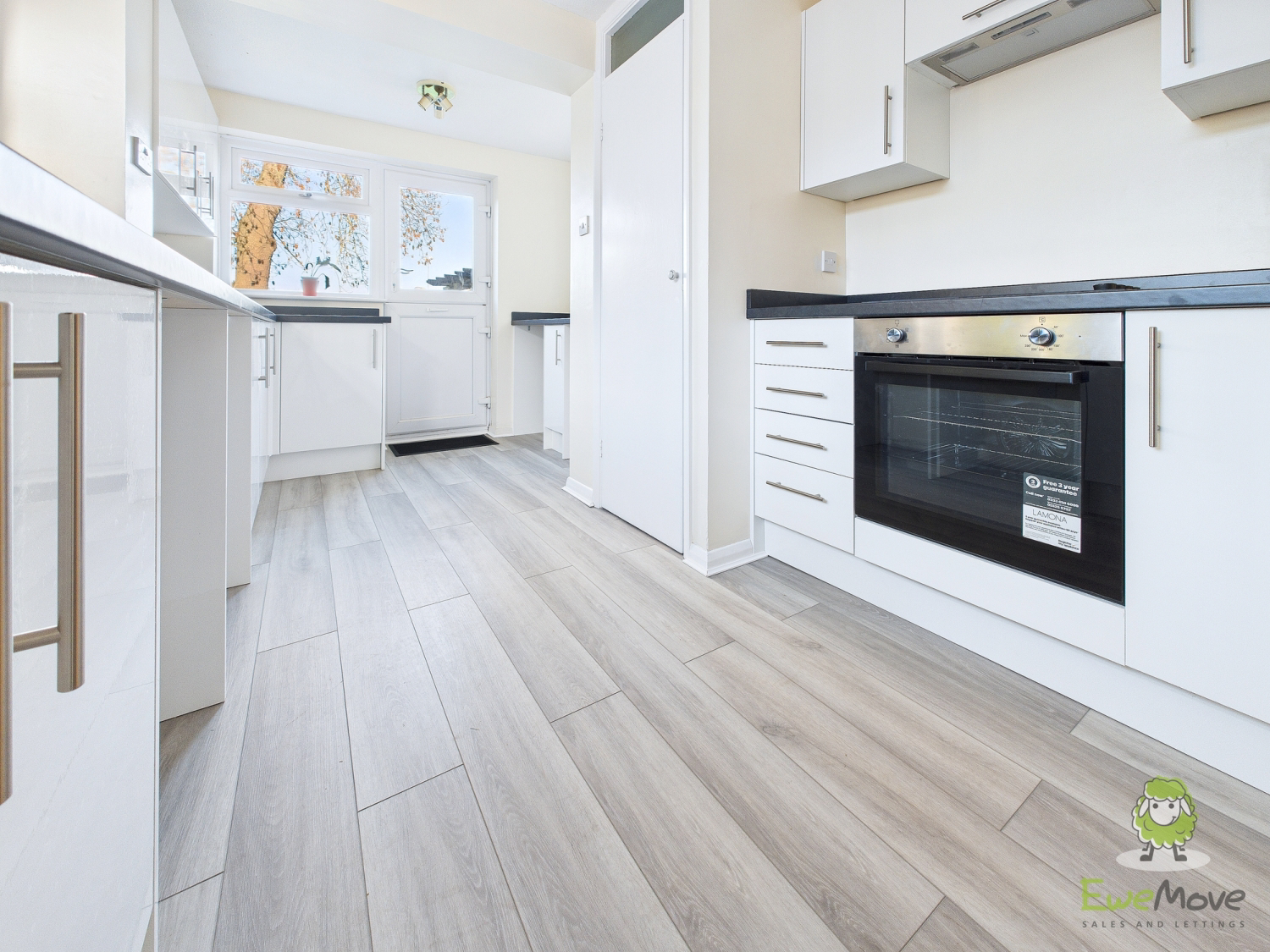 Spacious & Versatile Home - Conservation Area, photo 8