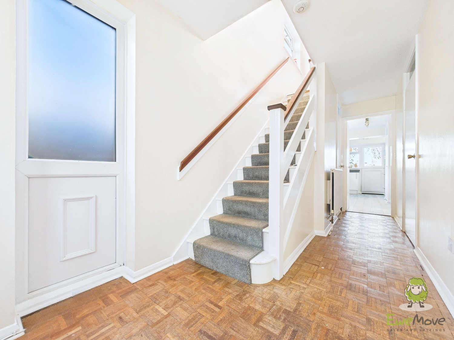 Spacious & Versatile Home - Conservation Area, photo 5