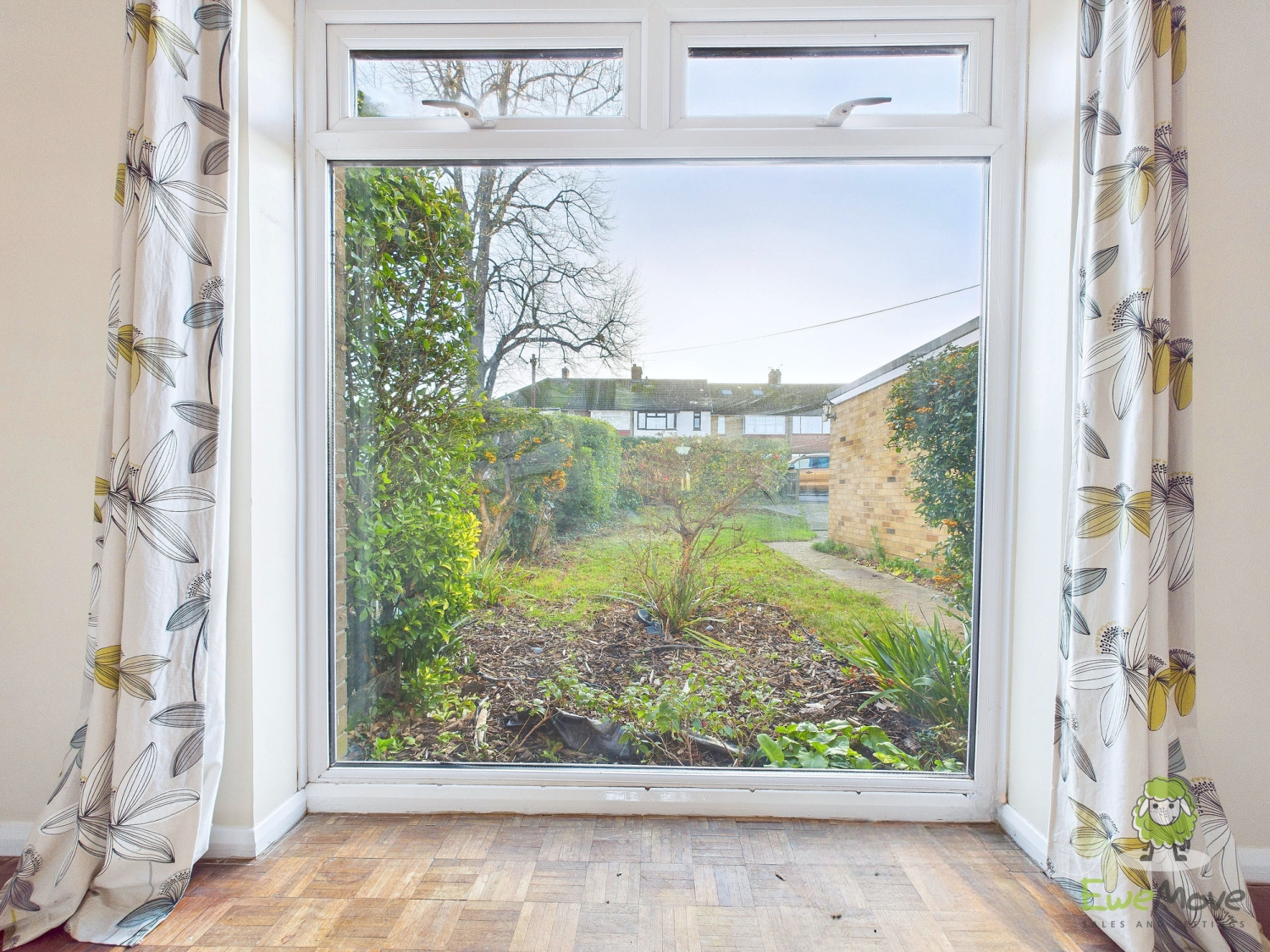 Spacious & Versatile Home - Conservation Area, photo 3