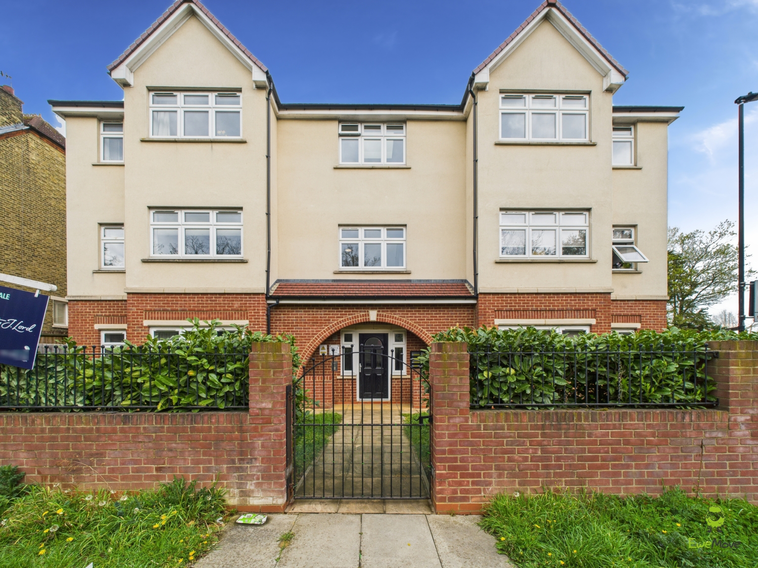 Eaglesfield Road, London, SE18, photo 4