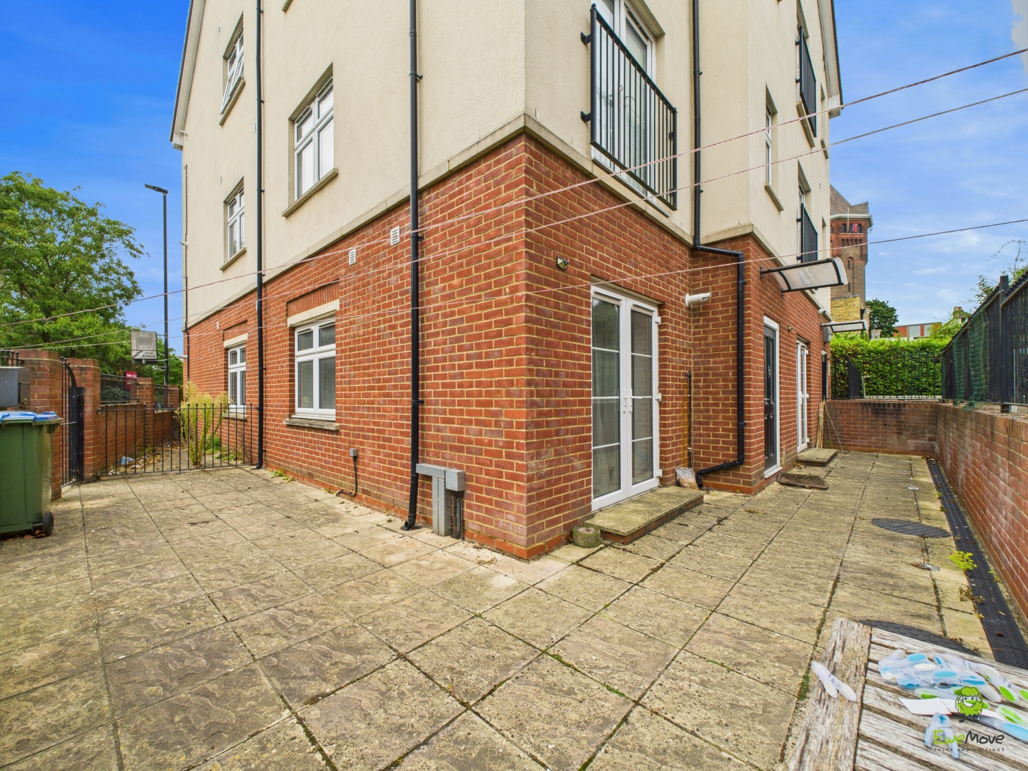 Eaglesfield Road, London, SE18, photo 2