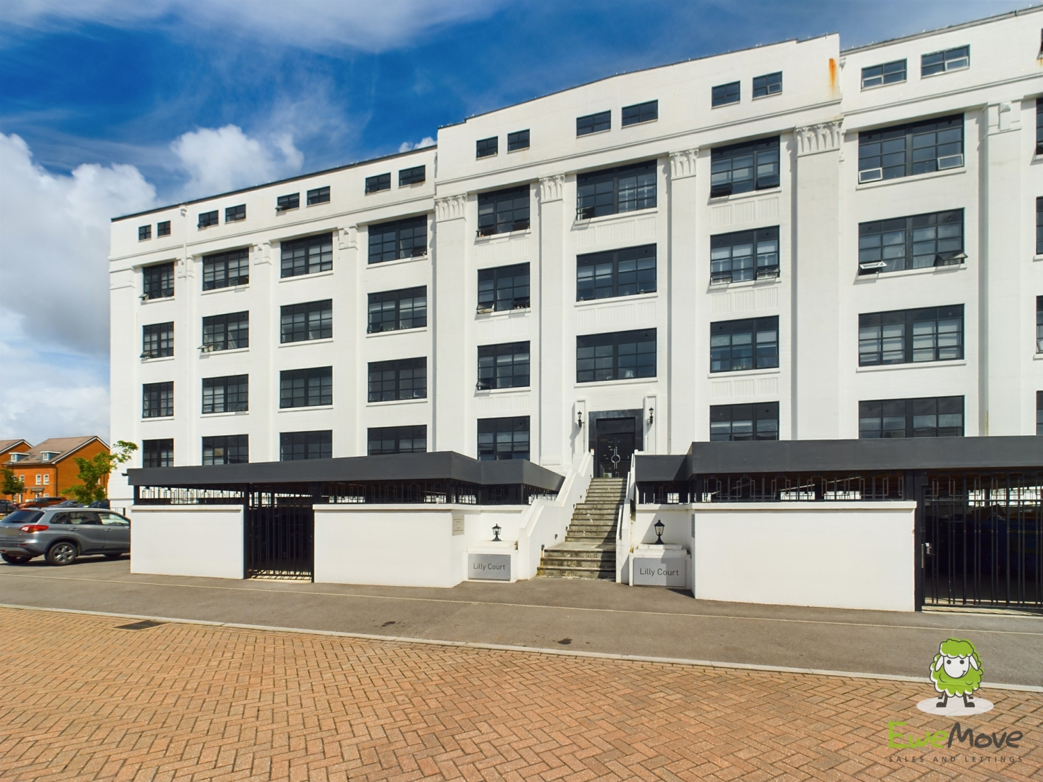 Lilly Court, 21 Fullbrook Drive, Basingstoke, Hampshire, RG21, photo 32
